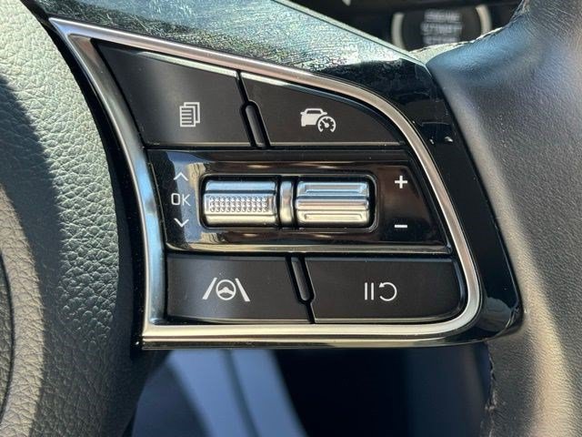 Used 2024 Kia Seltos S AWD/4WD image 18