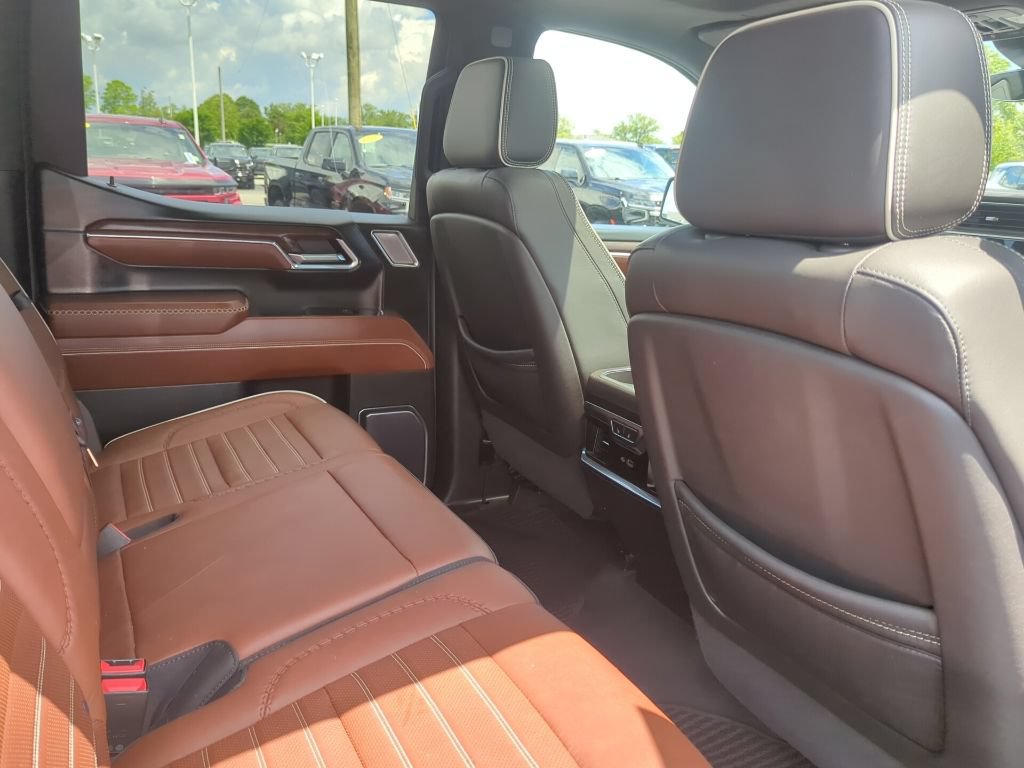 Certified 2023 GMC Sierra 1500 Denali Ultimate AWD/4WD image 17