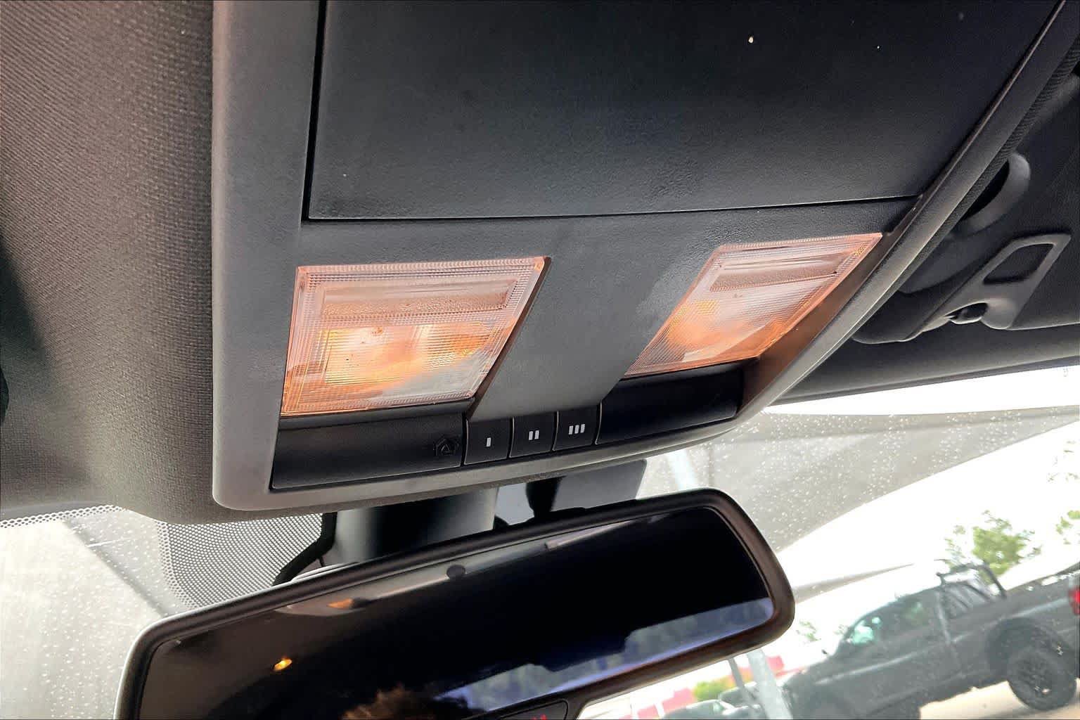 Used 2016 Dodge Challenger SXT Plus RWD image 31