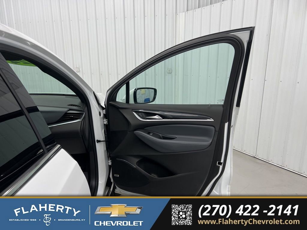 Used 2024 Buick Enclave Premium image 14