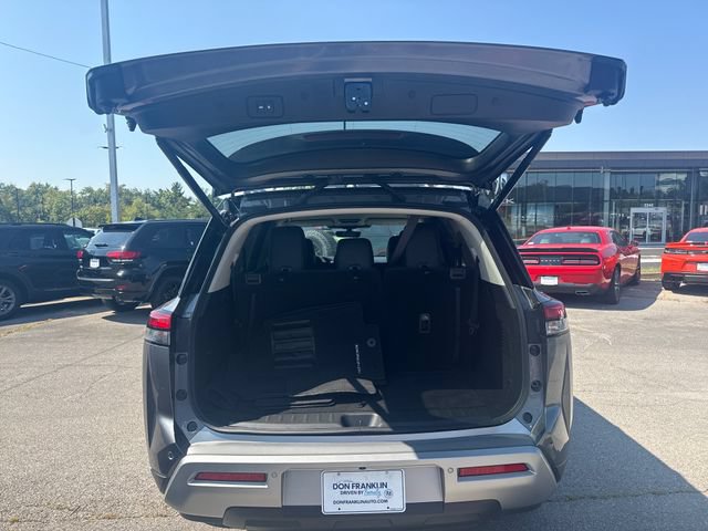 Certified 2024 Nissan Pathfinder SL AWD/4WD image 9