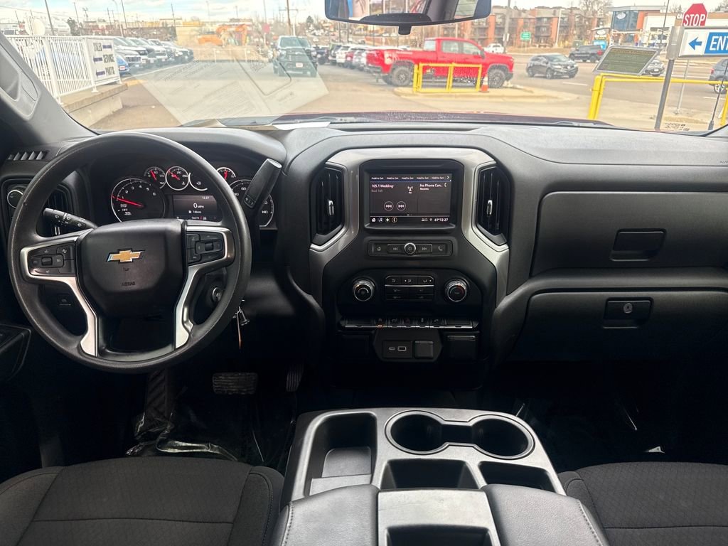 Used 2022 Chevrolet Silverado 1500 Custom w/ Safety Confidence Package image 16
