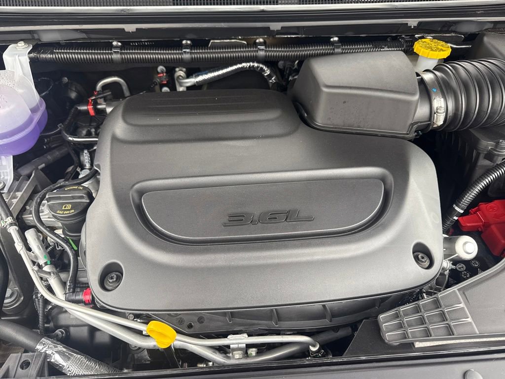 New 2026 Chrysler Pacifica Pinnacle image 33