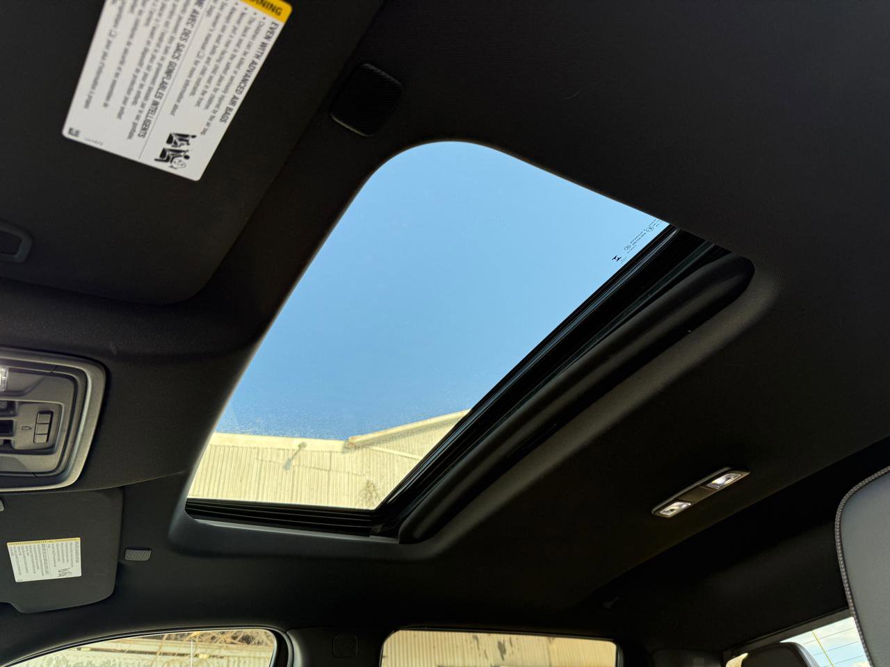 Used 2024 Chevrolet Silverado 2500 High Country w/ Technology Package image 13