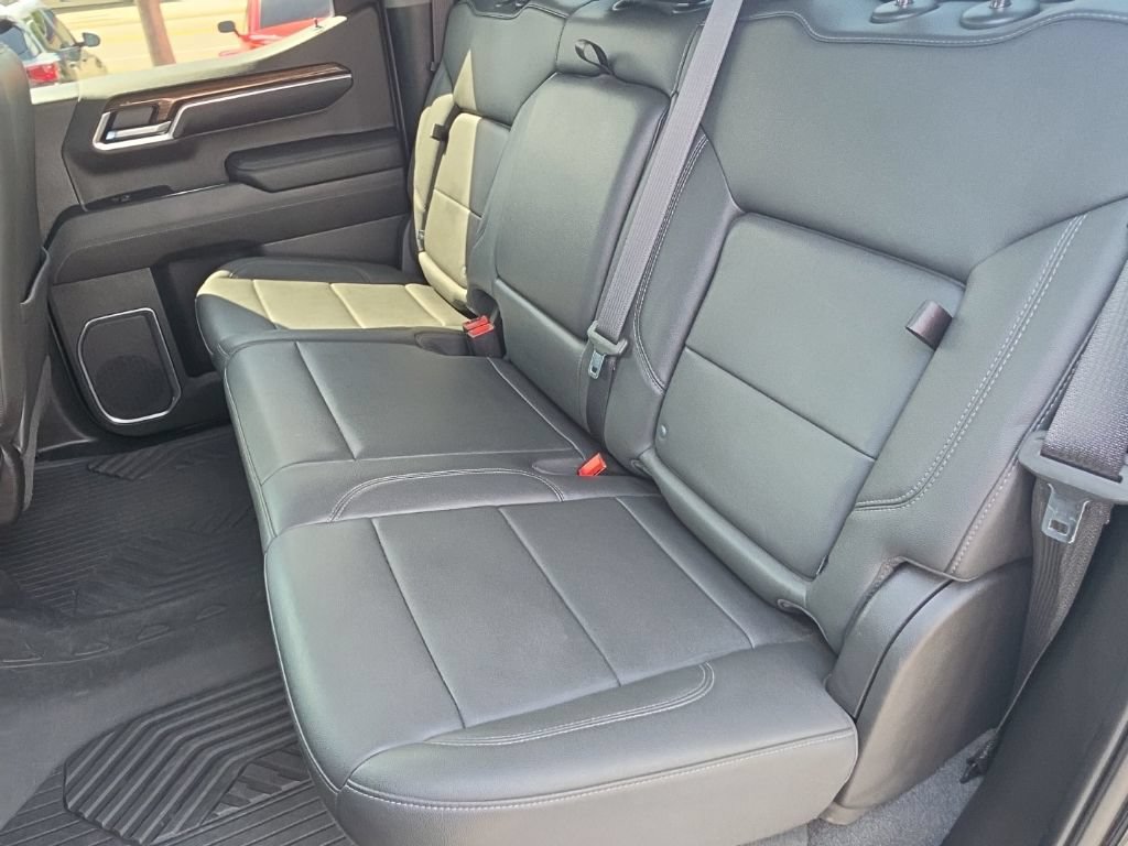 Certified 2022 Chevrolet Silverado 1500 LT Trail Boss w/ LT Trail Boss Premium Package AWD/4WD image 24