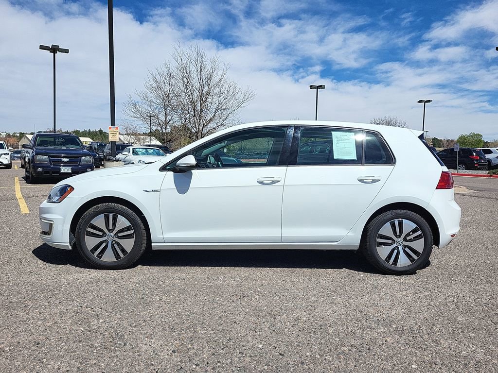 Used 2016 Volkswagen e-Golf SE FWD image 6