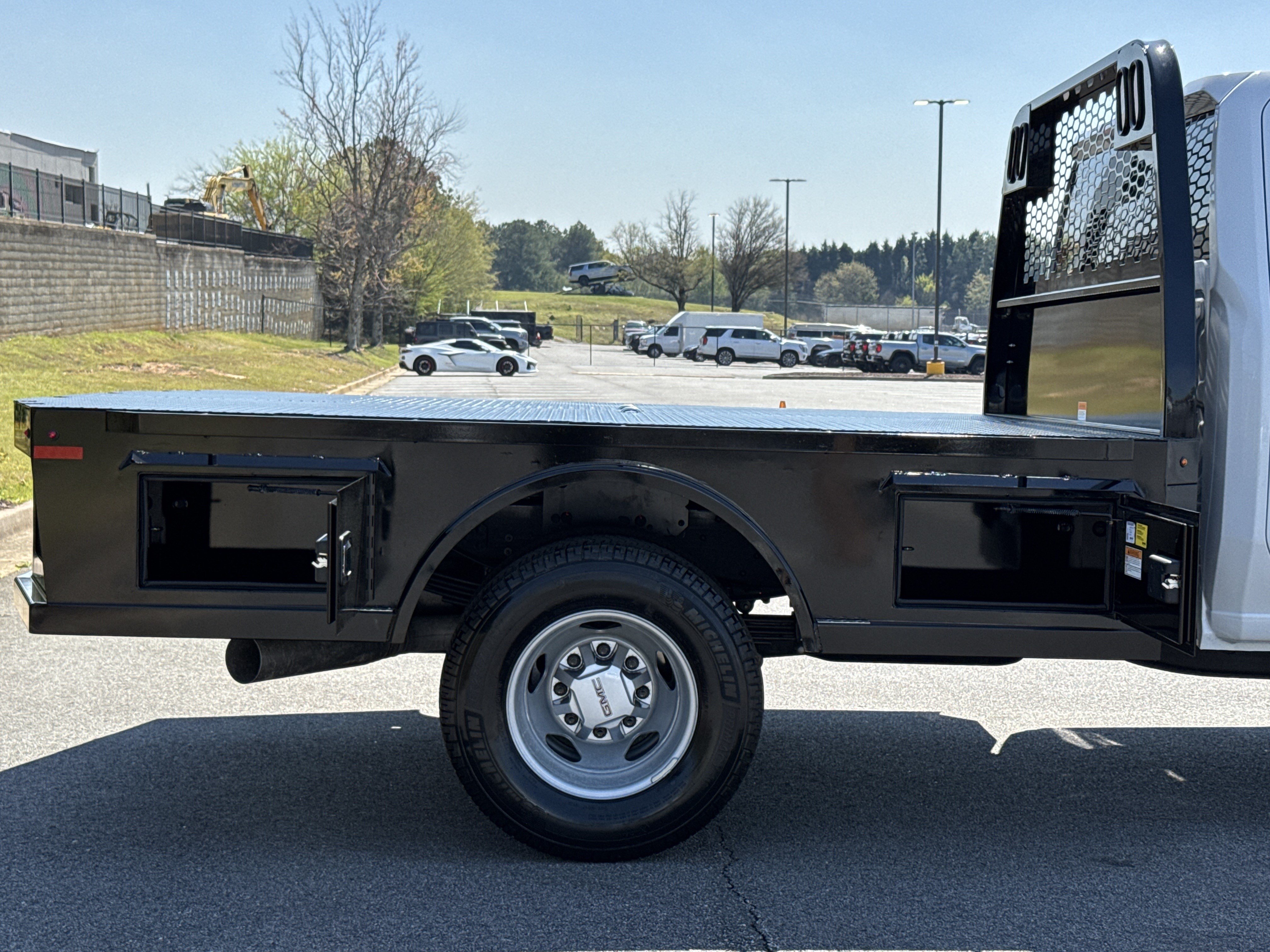 New 2026 GMC Sierra 3500 Pro w/ Convenience Package AWD/4WD image 33