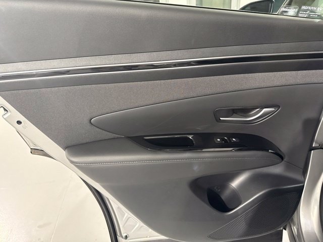 Used 2022 Hyundai Tucson Limited FWD image 15