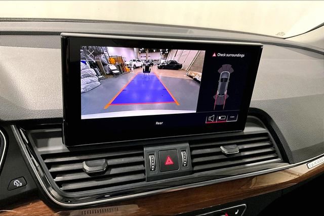 Used 2023 Audi Q5 2.0T Premium w/ Convenience Package AWD/4WD image 22