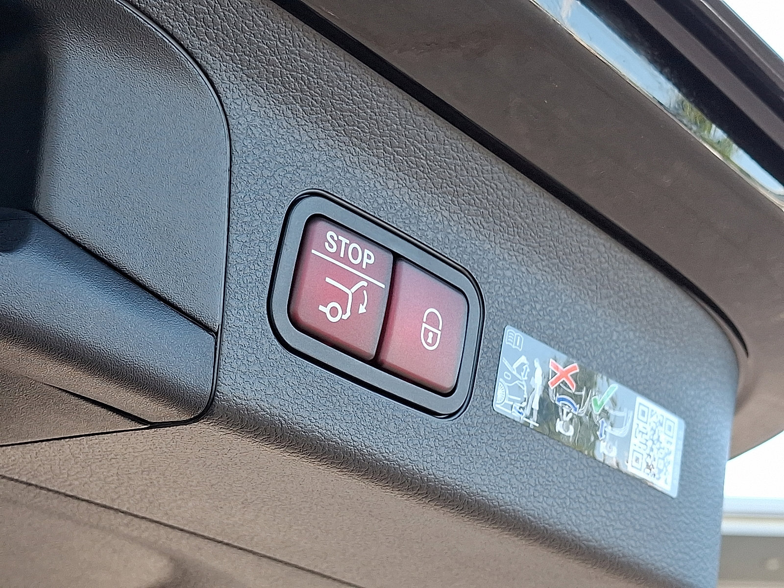 Used 2026 Mercedes-Benz GLS 450 4MATIC image 26