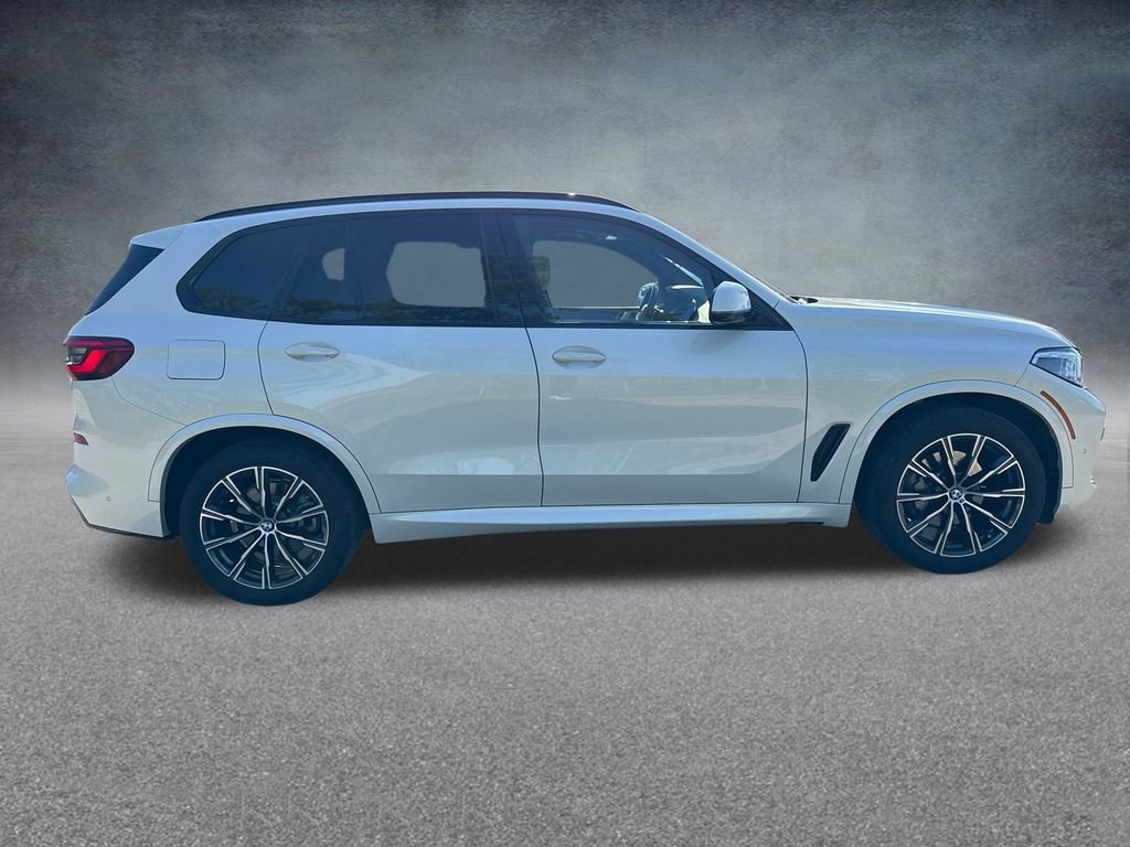 Used 2019 BMW X5 xDrive40i w/ M Sport Package AWD/4WD image 7