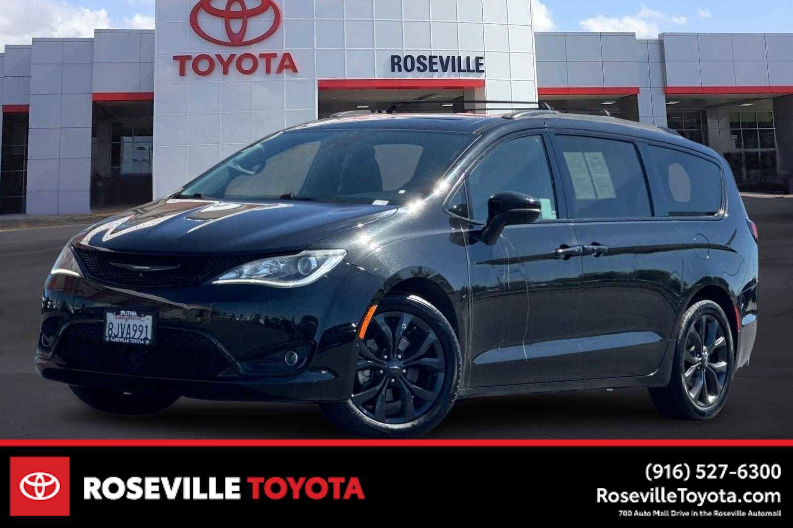 Used 2019 Chrysler Pacifica Limited w/ Advanced Safetytec Group