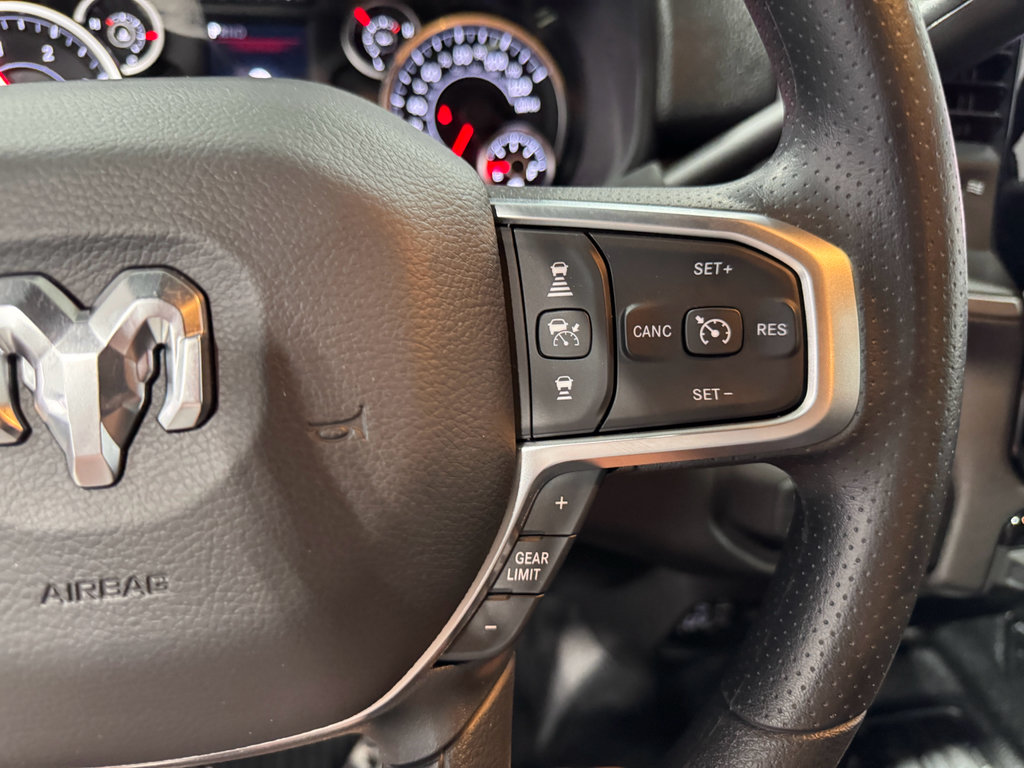 New 2025 RAM 4500 Tradesman AWD/4WD image 26