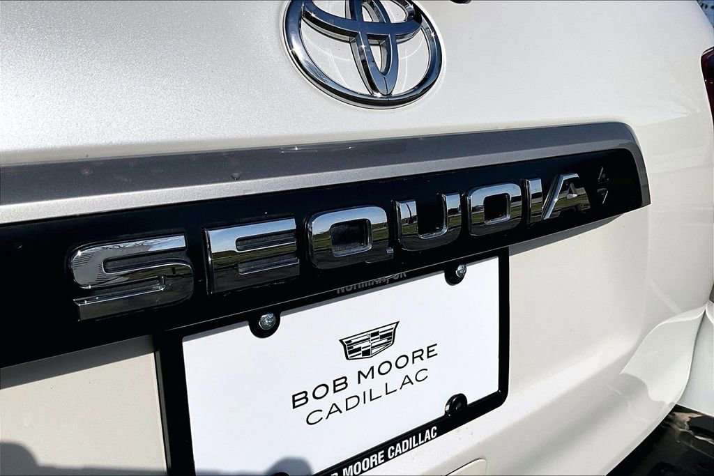 Used 2021 Toyota Sequoia Platinum image 34