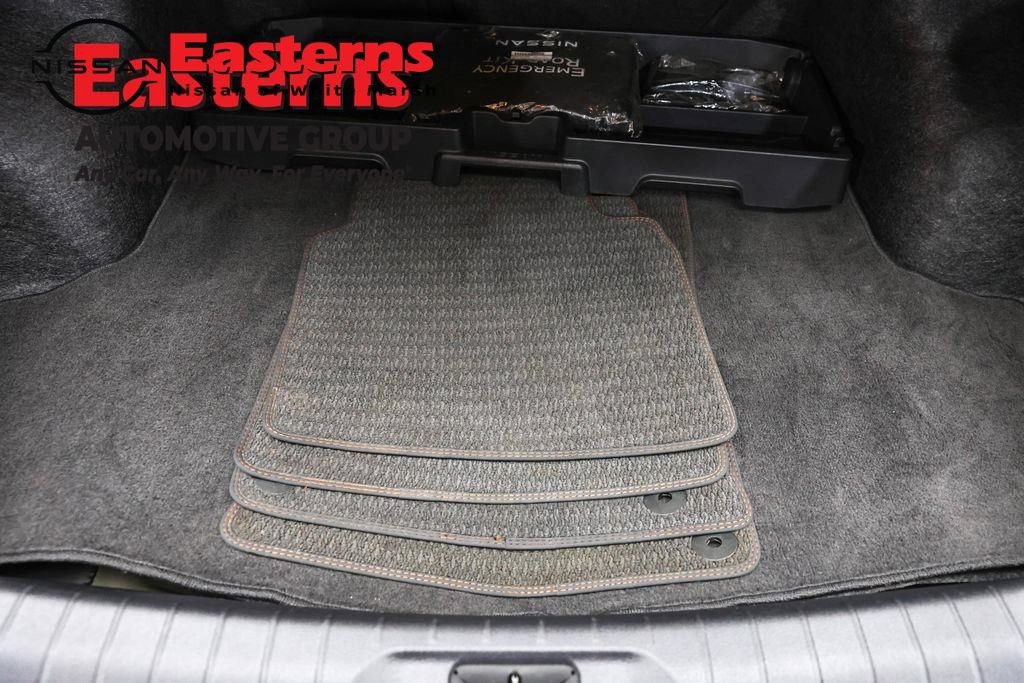 Used 2025 Nissan Altima 2.5 SR AWD/4WD image 9