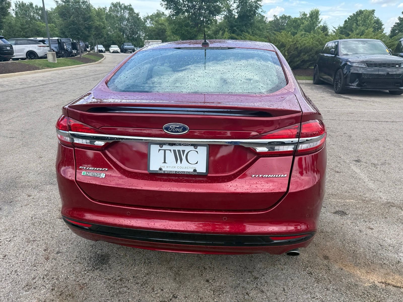Used 2017 Ford Fusion Energi Titanium FWD image 6