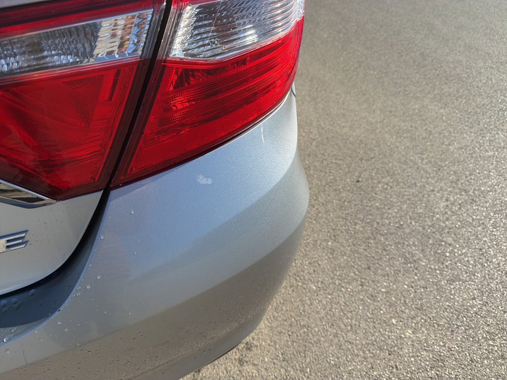 Used 2017 Toyota Camry SE w/ Moonroof Package image 22