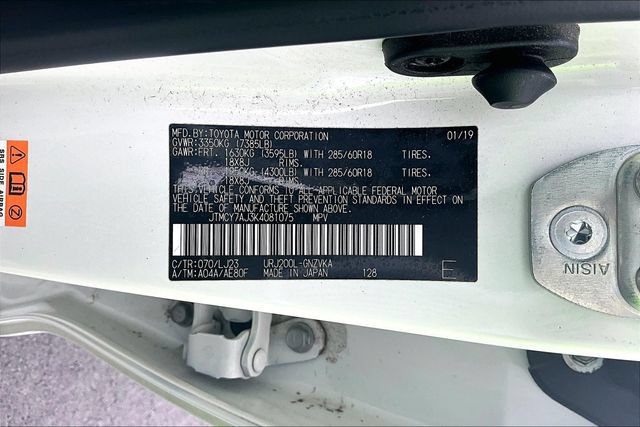 Used 2019 Toyota Land Cruiser AWD/4WD image 36