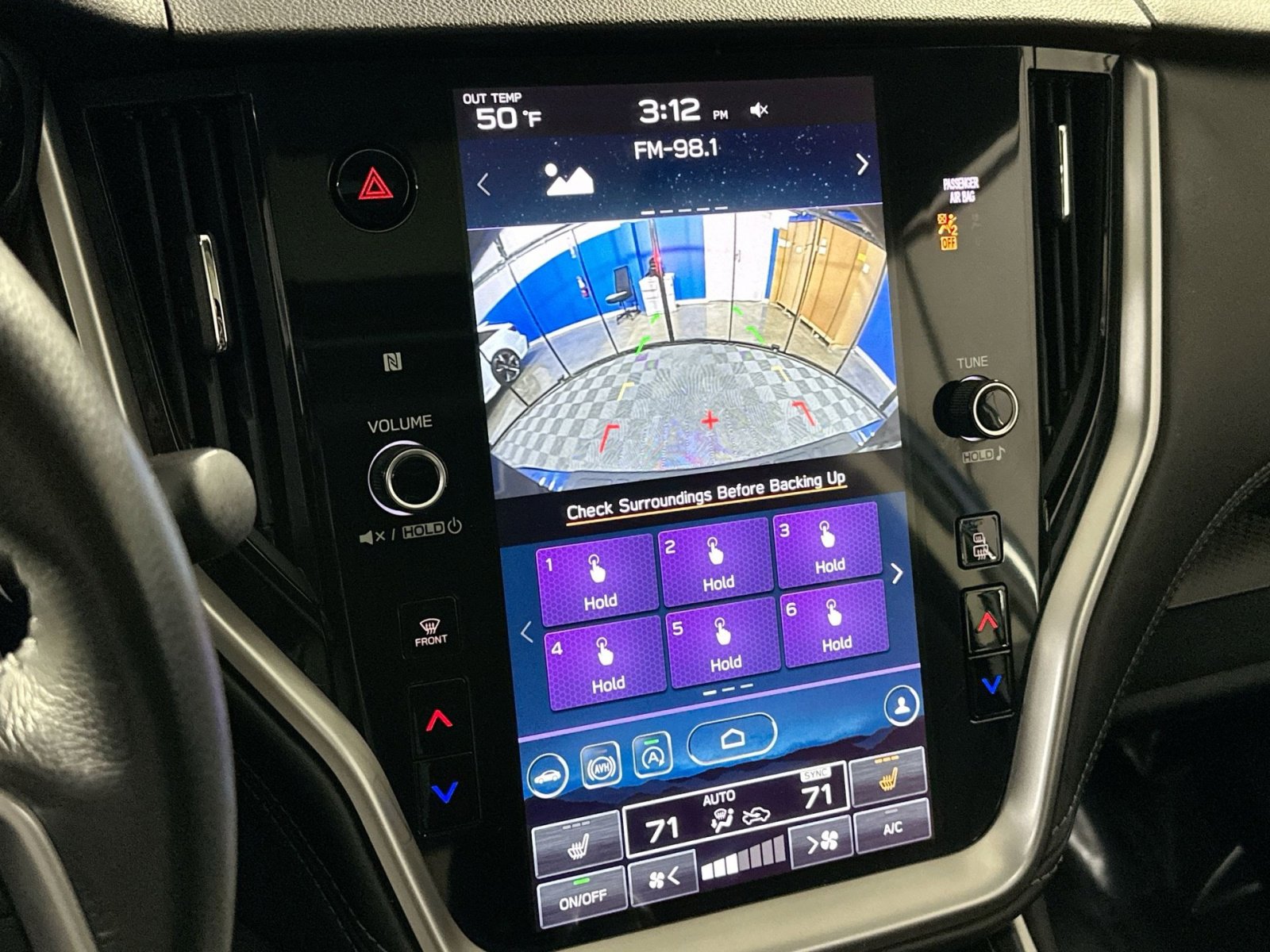 Used 2021 Subaru Outback Premium image 23