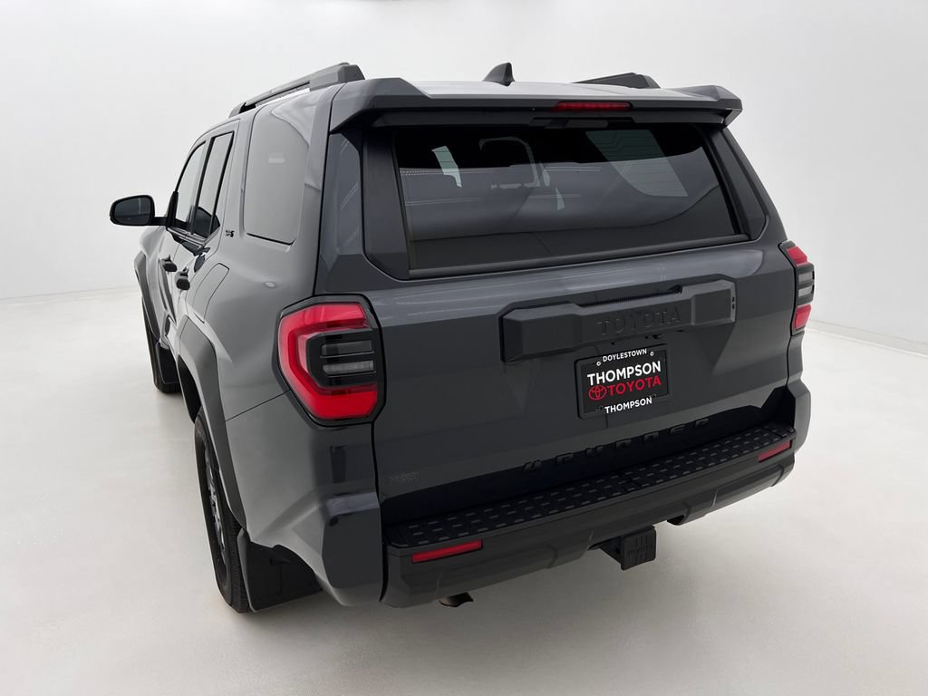 Used 2025 Toyota 4Runner SR5 AWD/4WD image 8