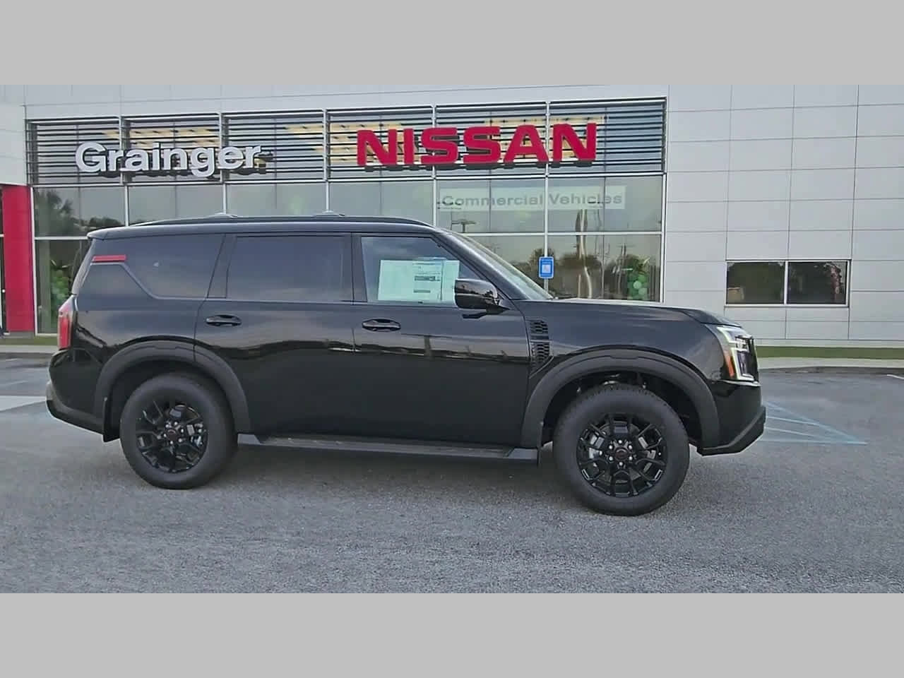 New 2026 Nissan Armada PRO-4X w/ Captain's Chari Seat Package image 35