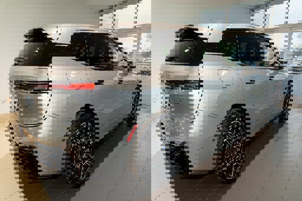 Used 2026 BMW iX xDrive60 w/ M Sport Package image 5