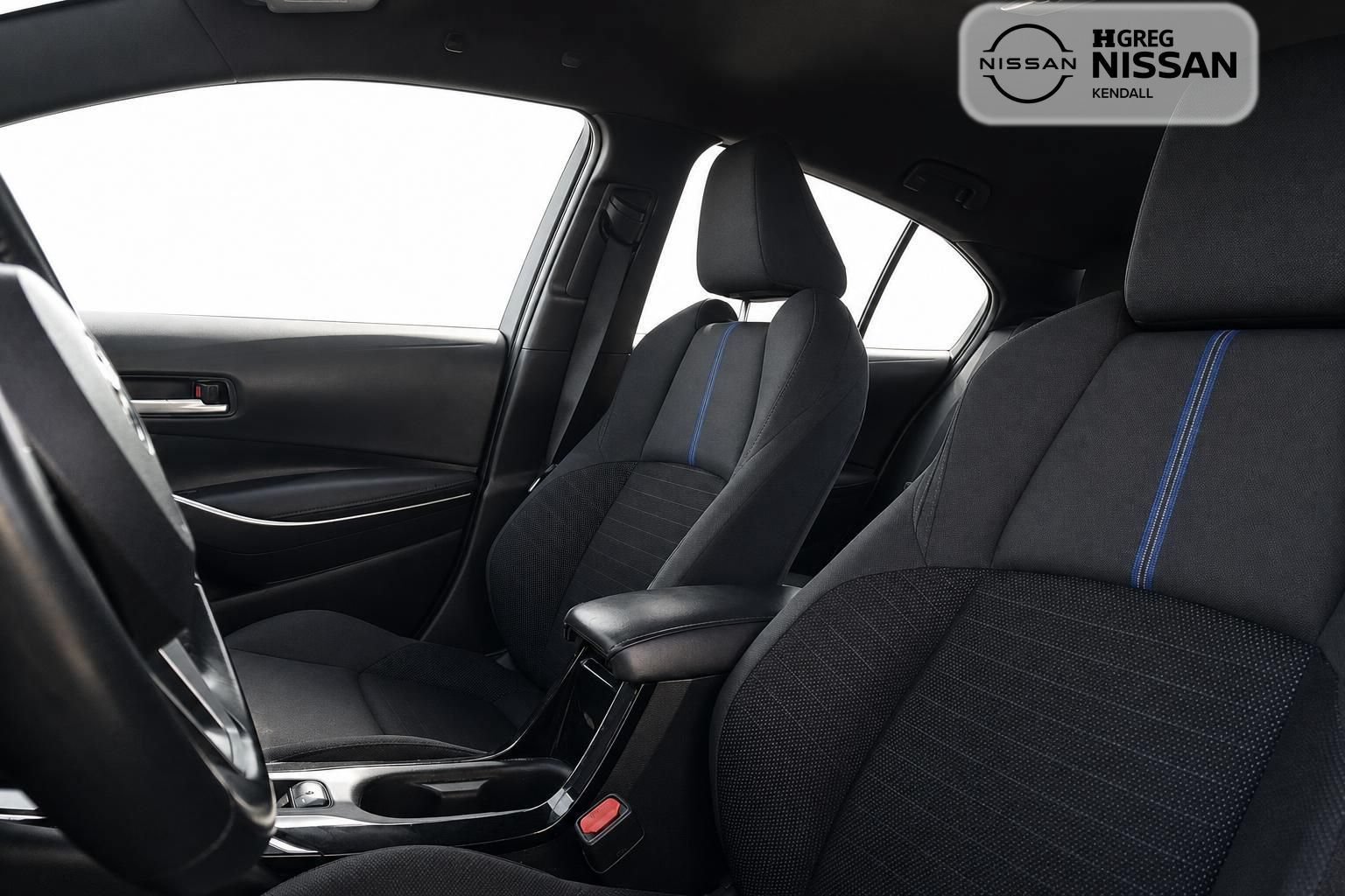 Used 2022 Toyota Corolla SE FWD image 4