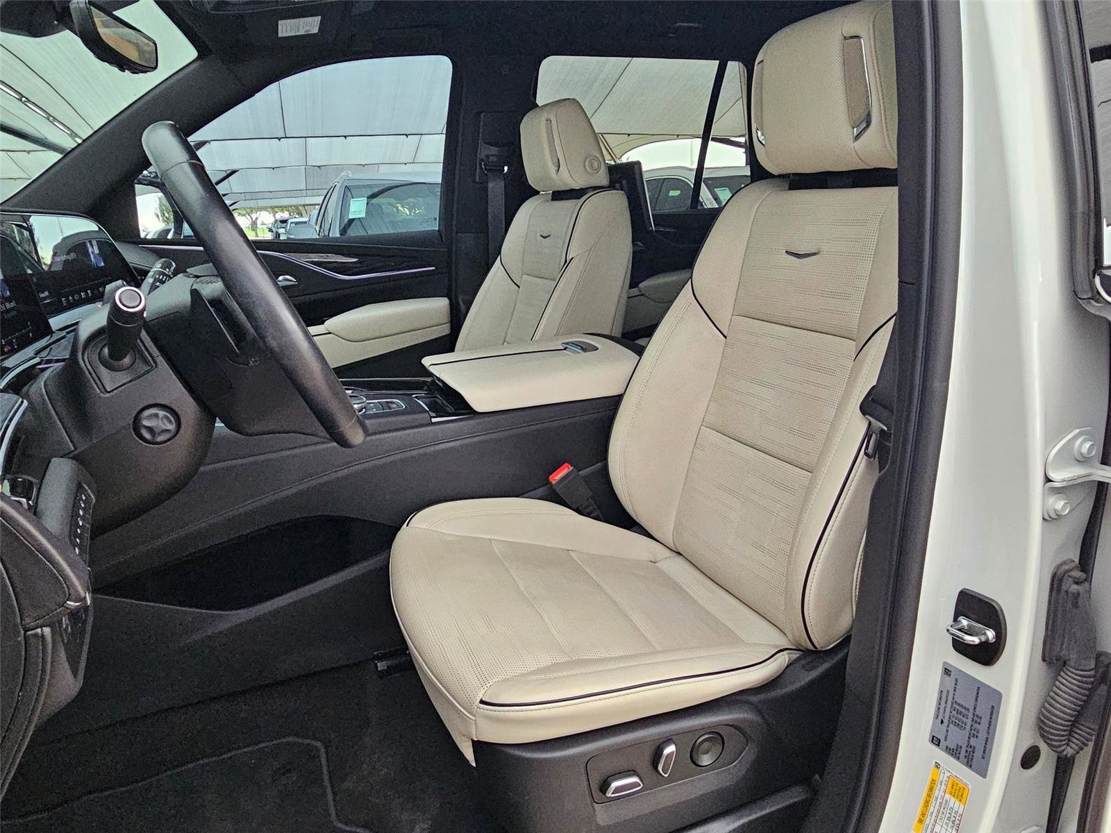 Used 2022 Cadillac Escalade Sport w/ Touring Package AWD/4WD image 26