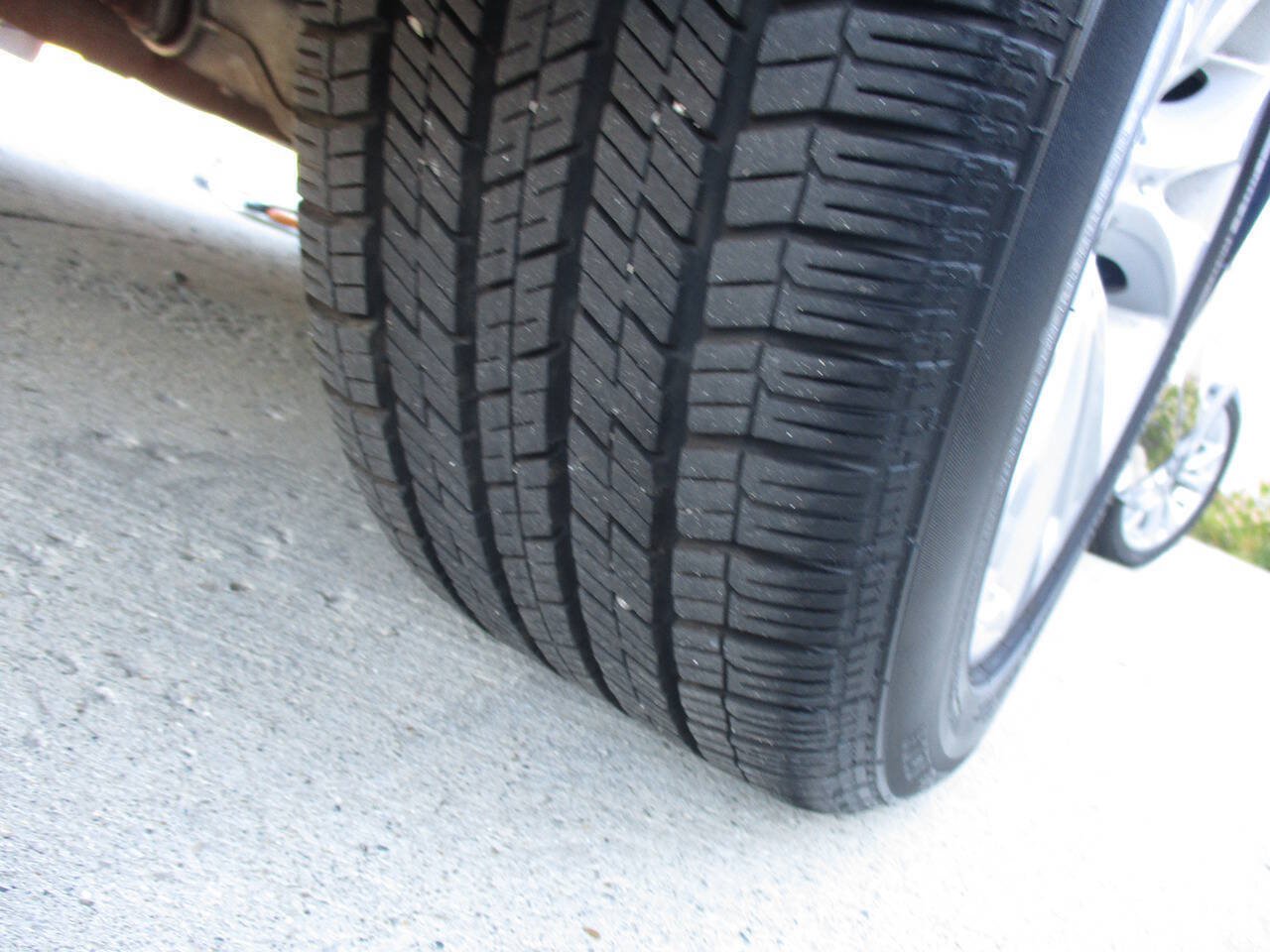 Used 2010 BMW 535i xDrive Sedan AWD/4WD image 41