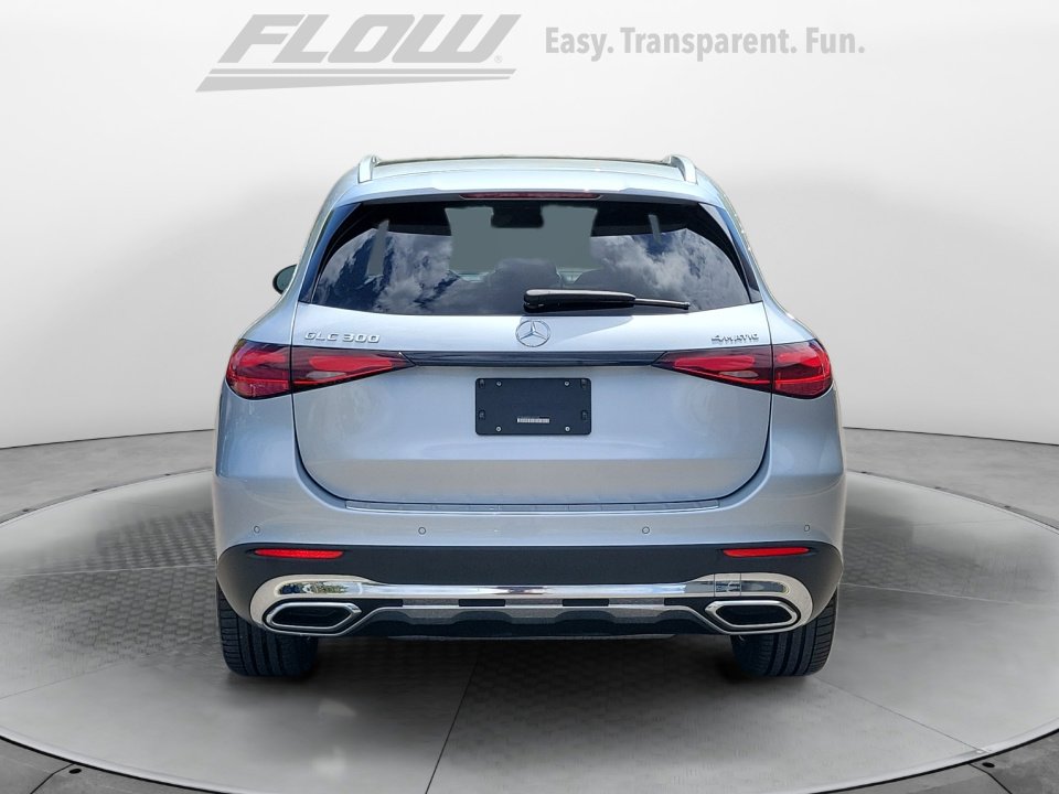 Used 2023 Mercedes-Benz GLC 300 4MATIC image 6