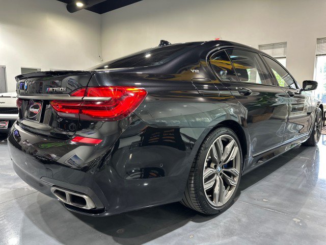 Used 2017 BMW M760i xDrive AWD/4WD image 32