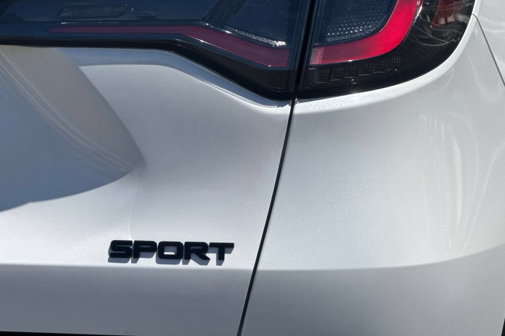 Certified 2025 Honda HR-V Sport image 35