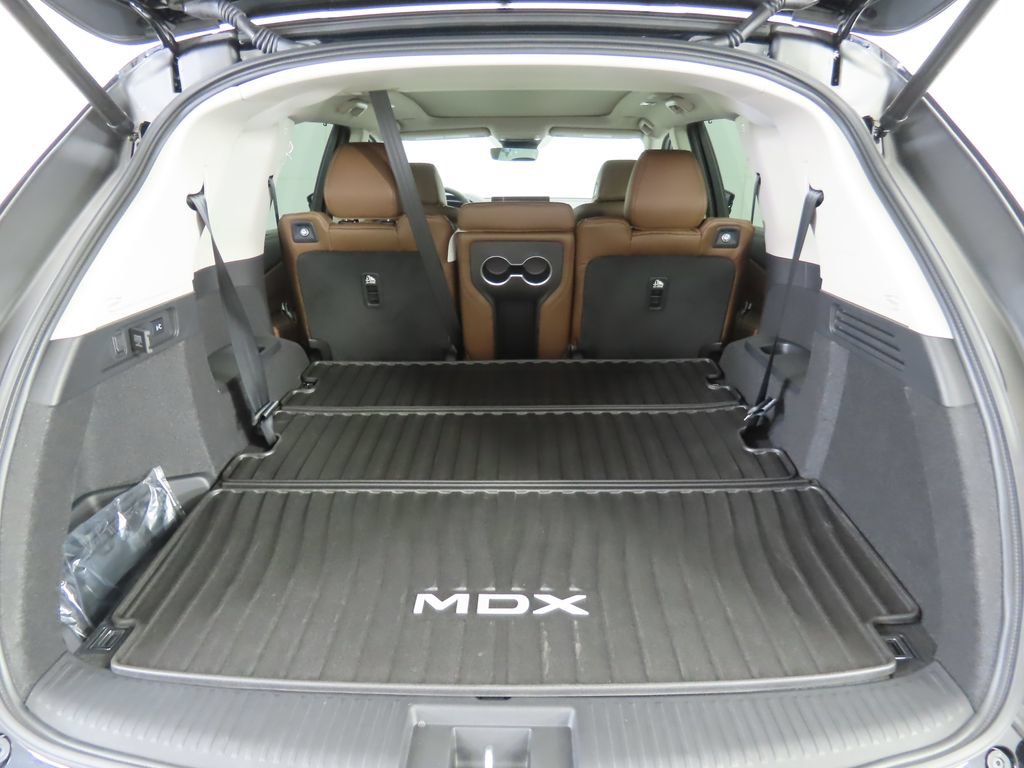 Used 2026 Acura MDX w/ Technology Package FWD image 29