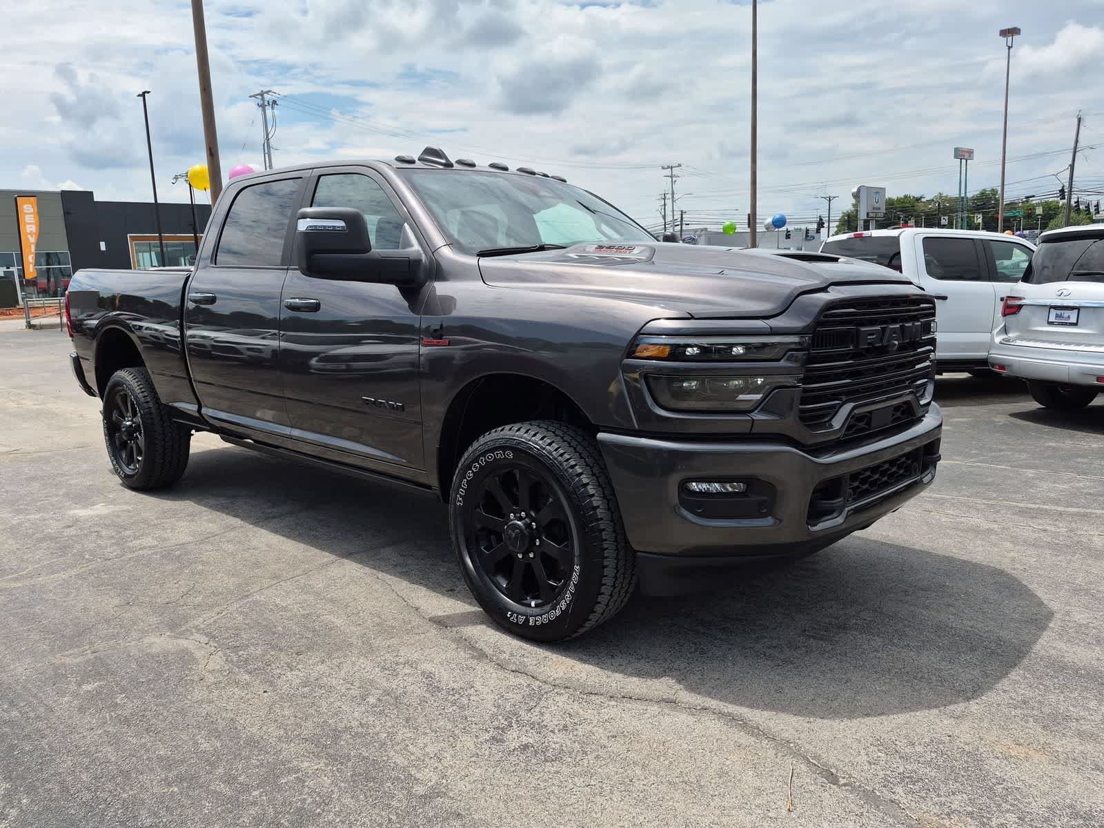 New 2026 RAM 2500 Laramie AWD/4WD image 8