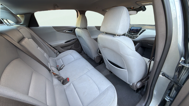 Used 2024 Chevrolet Malibu LT FWD image 29