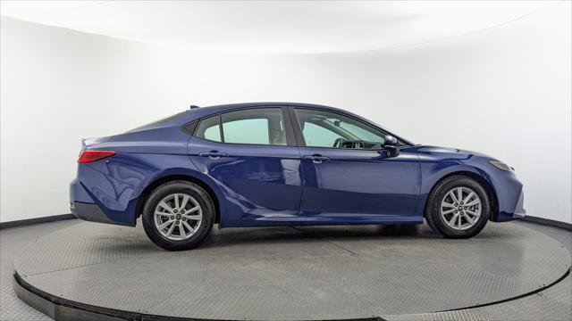Used 2026 Toyota Camry LE FWD image 9
