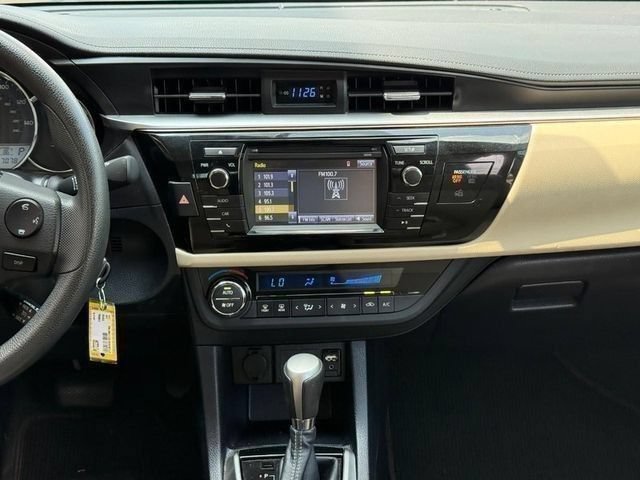 Used 2014 Toyota Corolla LE FWD image 12