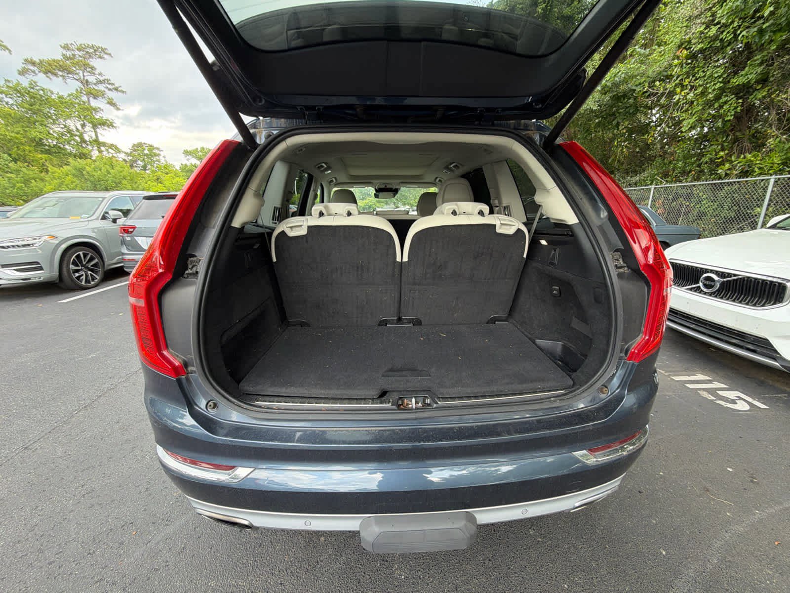Used 2019 Volvo XC90 T6 Inscription w/ Protection Package AWD/4WD image 23