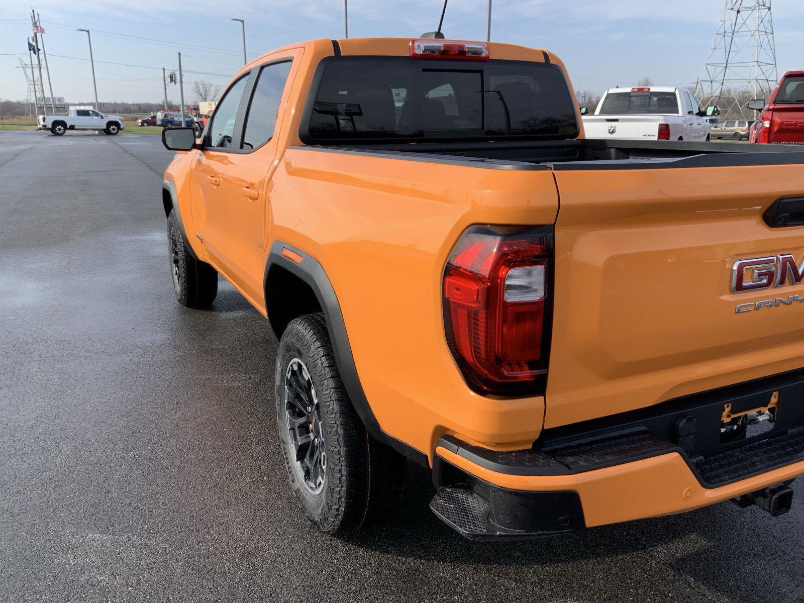 New 2026 GMC Canyon AT4 image 18