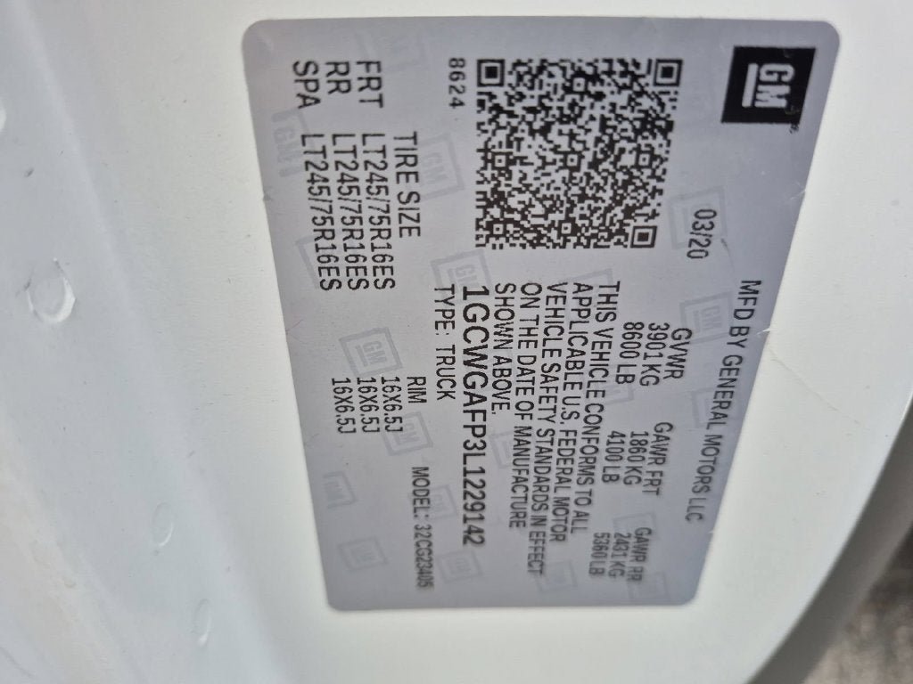 Used 2020 Chevrolet Express 2500 RWD image 34