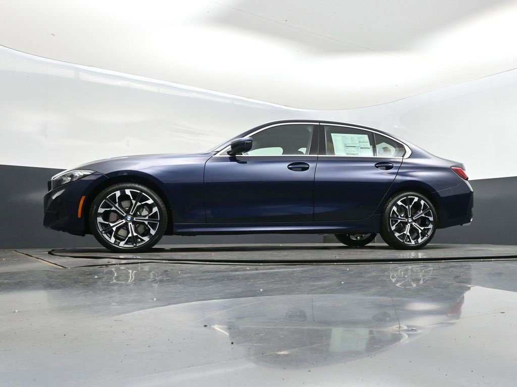 New 2026 BMW 330i Sedan w/ Convenience Package image 39