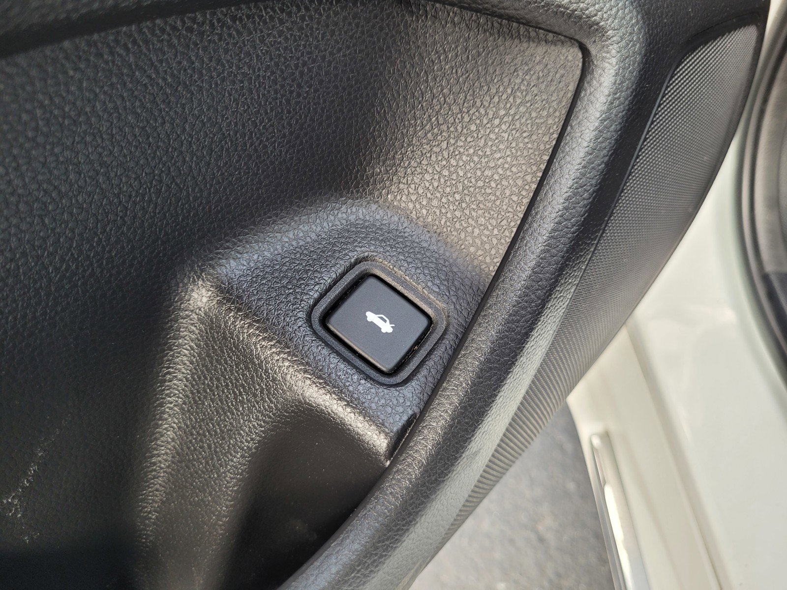 Used 2020 Honda Accord EX-L image 25