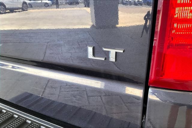 Used 2023 Chevrolet Silverado 1500 LT AWD/4WD image 22