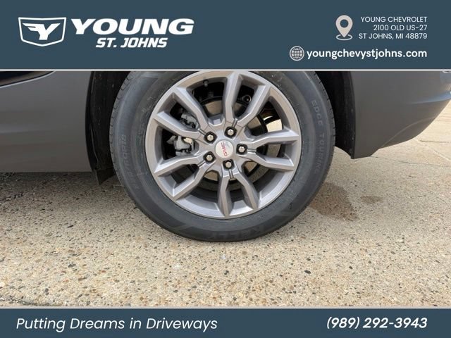 Used 2024 GMC Terrain SLT w/ LPO, Floor Liner Package AWD/4WD image 10
