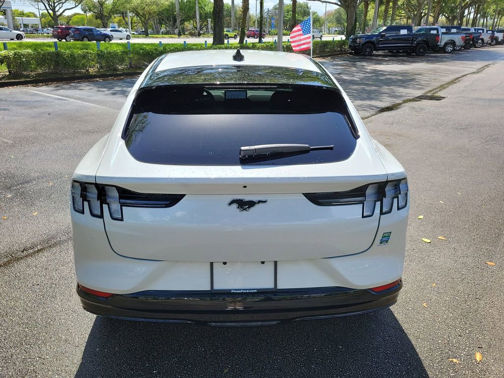 Used 2024 Ford Mustang Mach-E Premium image 6