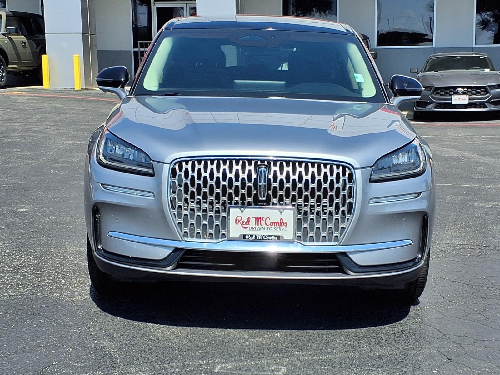 Used 2023 Lincoln Corsair FWD w/ Equipment Group 101A image 2