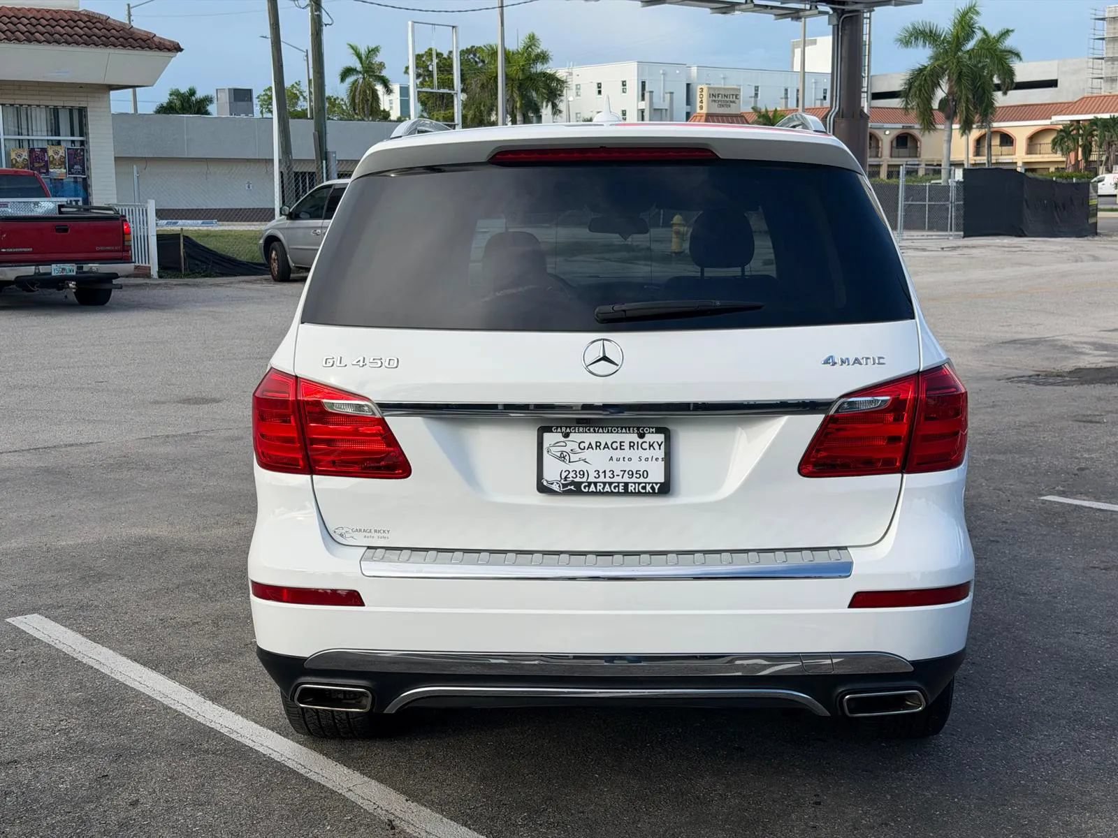 Used 2016 Mercedes-Benz GL 450 4MATIC w/ Premium I Package image 6