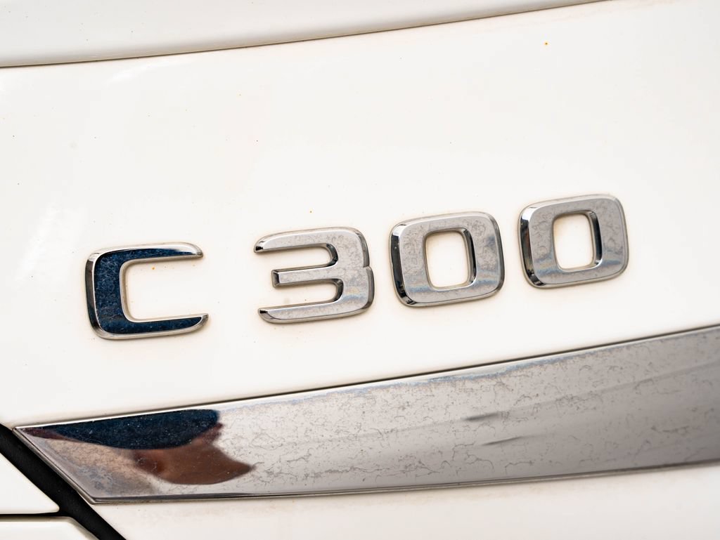 Used 2018 Mercedes-Benz C 300 4MATIC Sedan image 20