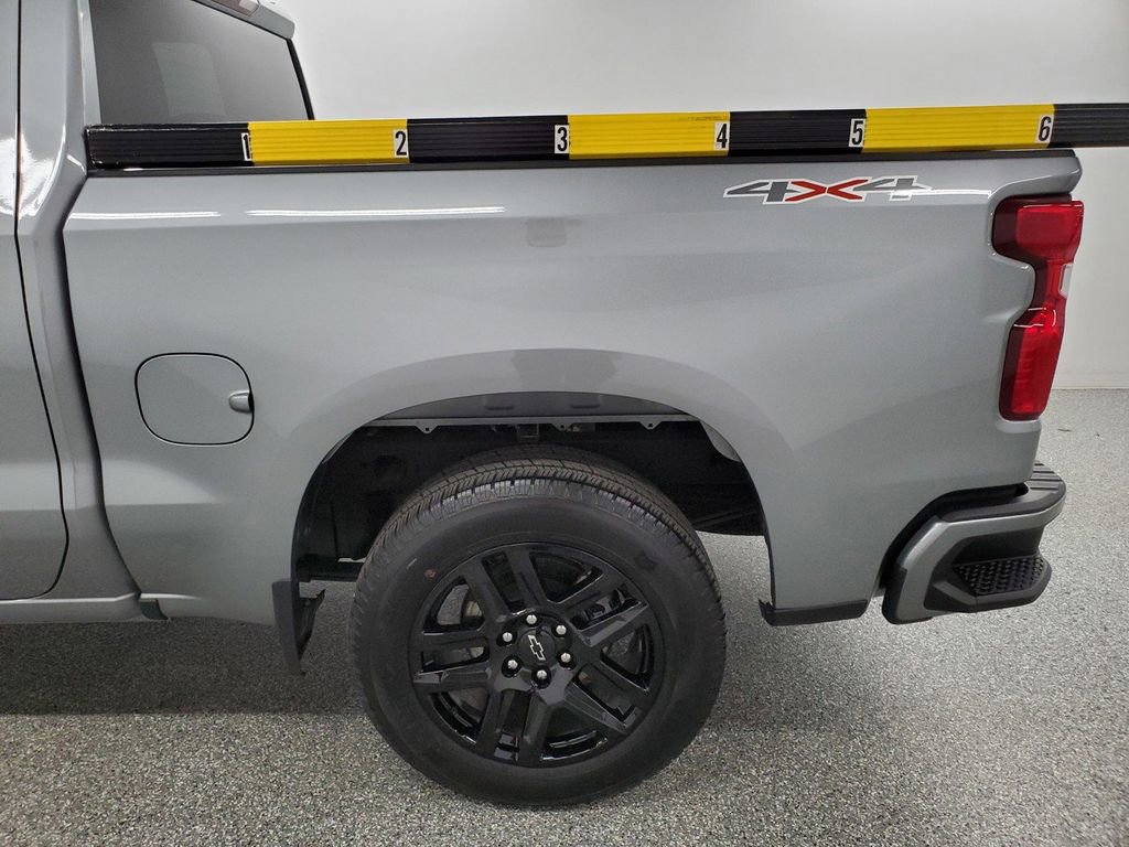 Used 2024 Chevrolet Silverado 1500 Custom image 8