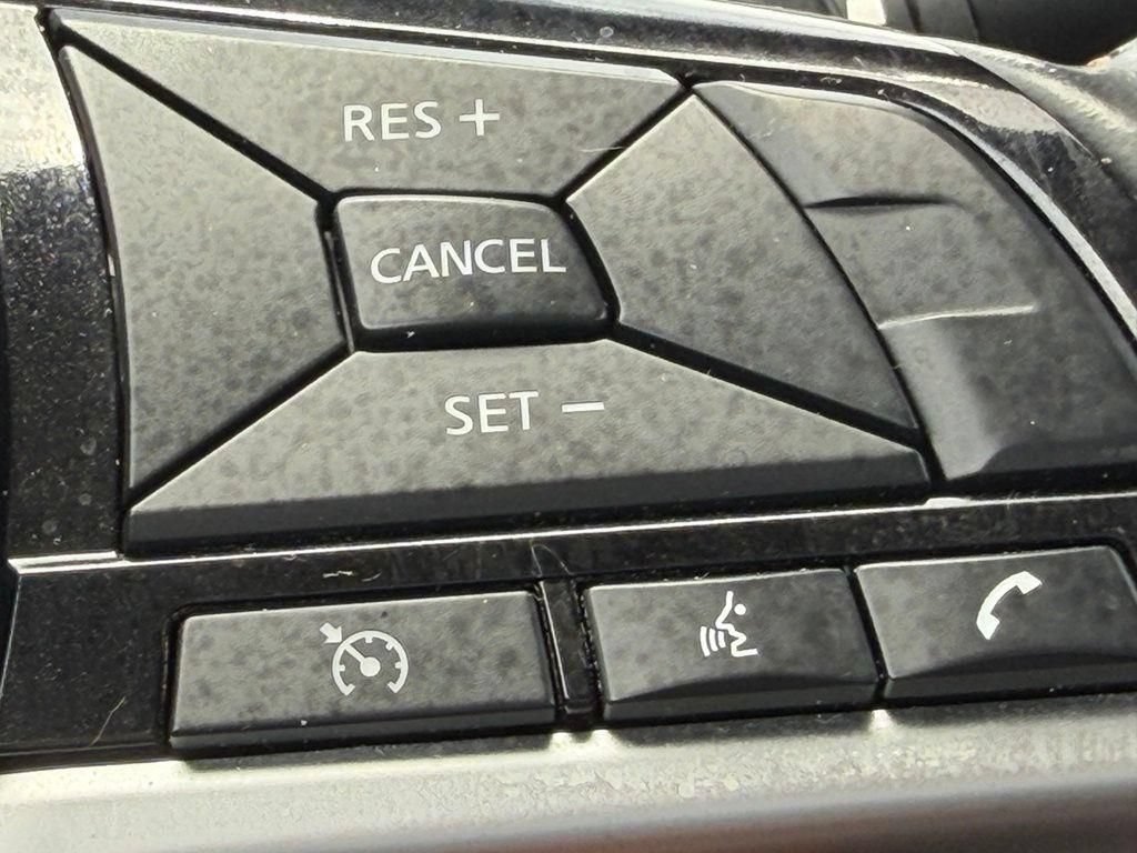 Used 2023 Nissan Altima 2.5 SR w/ SR Premium Package FWD image 19